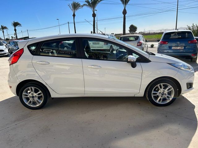 FORD FIESTA TREND 1.0 ECOBOOST AUTO SPANISH LHD IN SPAIN 52000 MILES SUPER 2016